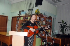 09